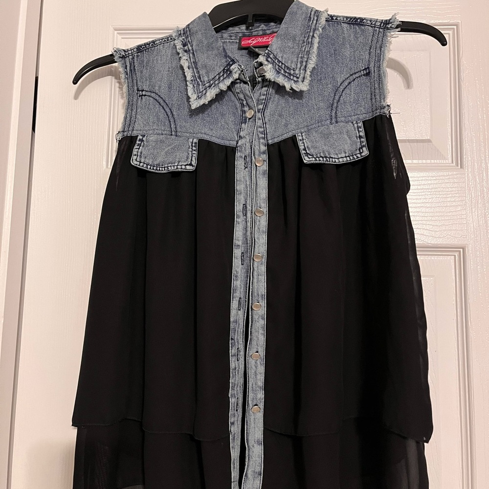 Blouse - Picture 2 of 4
